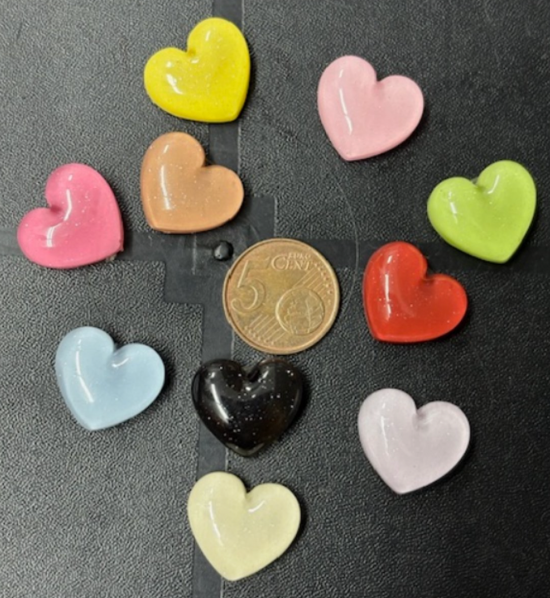 Glitter hartjes (20 stuks) 2 van demagneetshop.nl