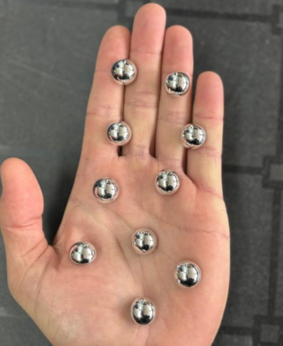 Kleine ronde zilveren magneten (10 stuks) 3 van demagneetshop.nl
