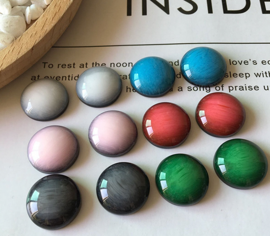 Glimmende kleur magneten rond (12 stuks) 1 van demagneetshop.nl