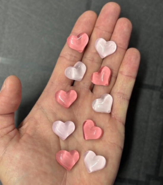 Roze 3D hartjes magneten (10 stuks) 4 van demagneetshop.nl