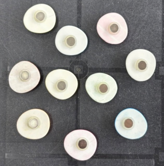 Meerkleurige smiley magneten (10 stuks) 4 van demagneetshop.nl